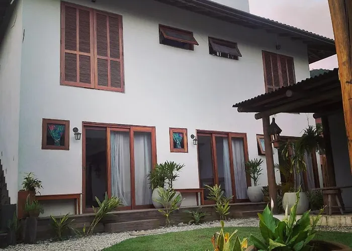 Hakuna Studios Barra Do Sahy